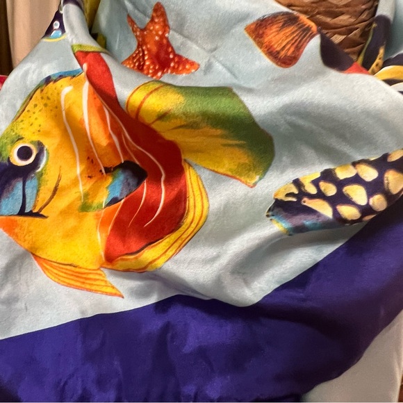 100% Silk Colorful Fish Print Vintage Scarf - Picture 2 of 9